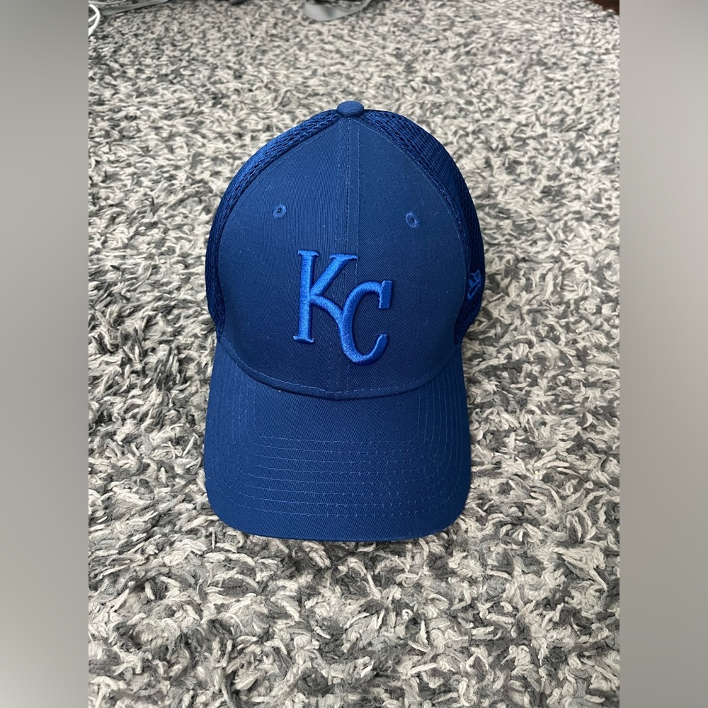 NWOT 39Thirty KC Hat